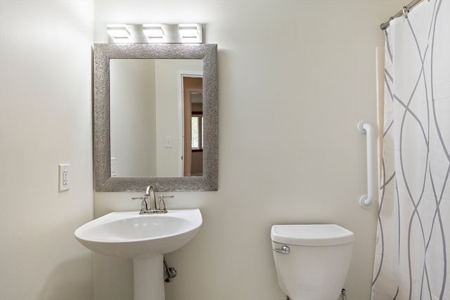 45 Loomis St 317, Malden, MA 02148