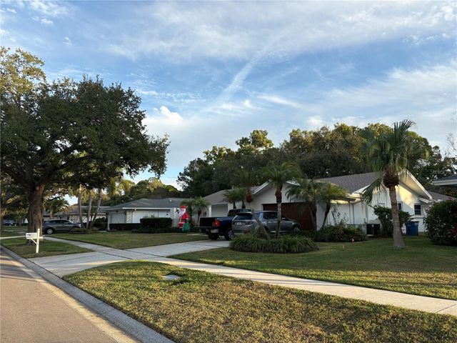 2649 CLUBHOUSE DRIVE S, Clearwater, FL 33761