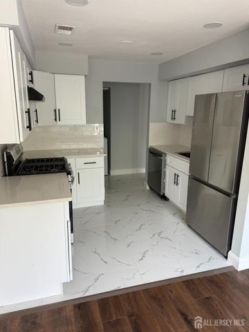 1008 Hidden Village Drive, Perth Amboy, NJ 08861