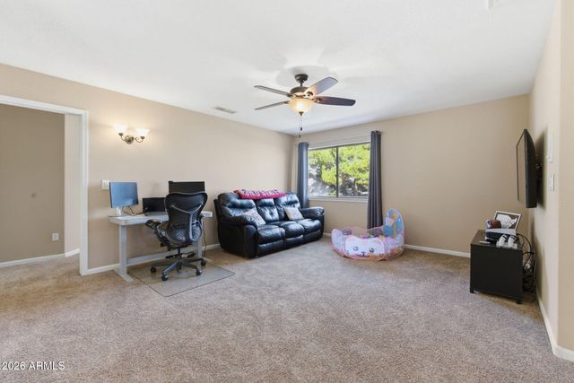 5428 W WAGONER Road, Glendale, AZ 85308