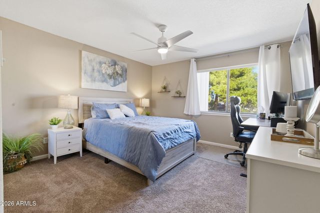 5428 W WAGONER Road, Glendale, AZ 85308