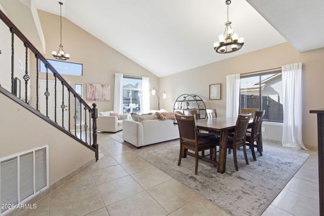 5428 W WAGONER Road, Glendale, AZ 85308