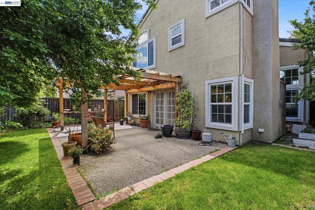 433 Calistoga Circle, Fremont, CA 94536