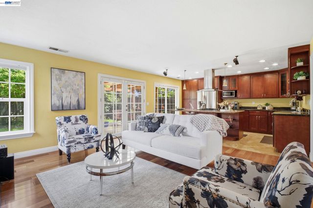 433 Calistoga Circle, Fremont, CA 94536