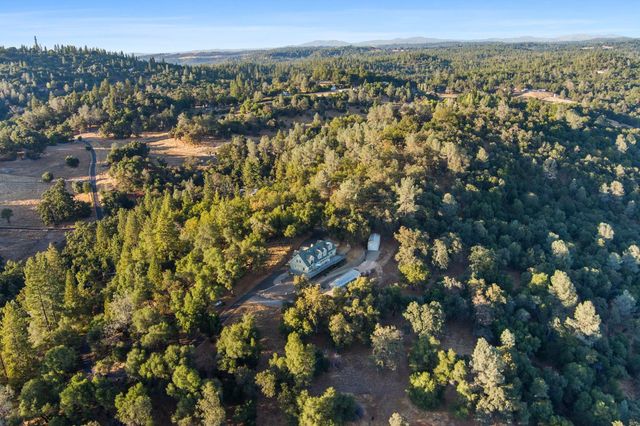 5193 Metate Trl, Placerville, CA 95667