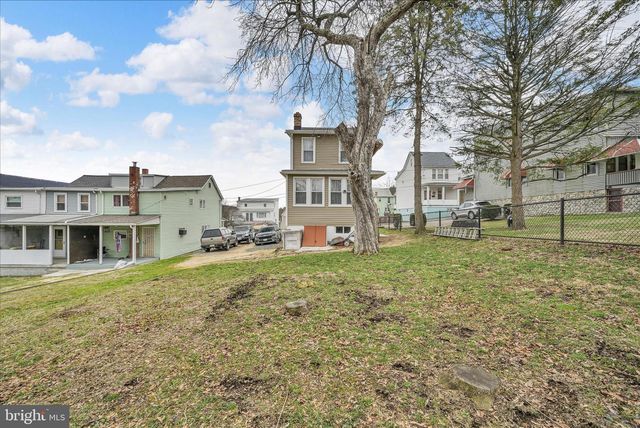 224 FISHER AVE, Coaldale, PA 18218