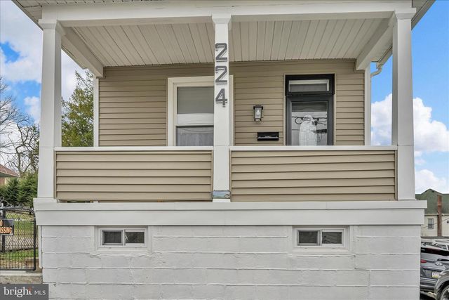 224 FISHER AVE, Coaldale, PA 18218