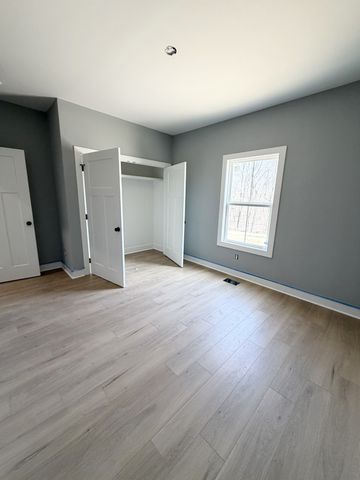 821 Annie Hollow Rd, Westmoreland, TN 37186