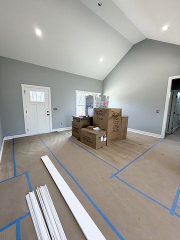 821 Annie Hollow Rd, Westmoreland, TN 37186