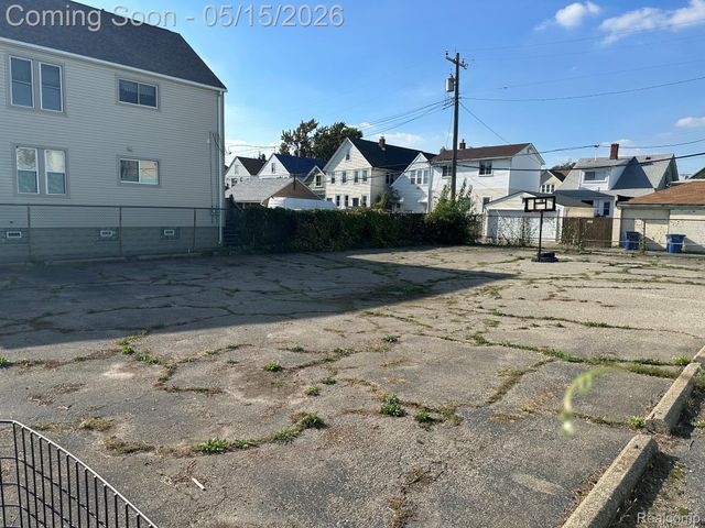 12101 Joseph Campau Street, Hamtramck, MI 48212