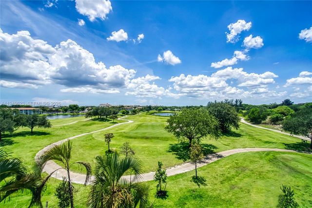 2500 SW 81st Avenue 402, Davie, FL 33324