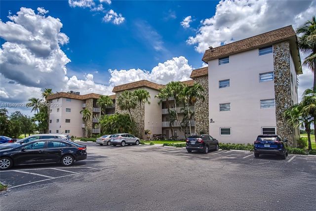 2500 SW 81st Avenue 402, Davie, FL 33324