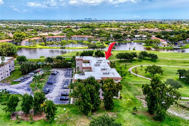 2500 SW 81st Avenue 402, Davie, FL 33324