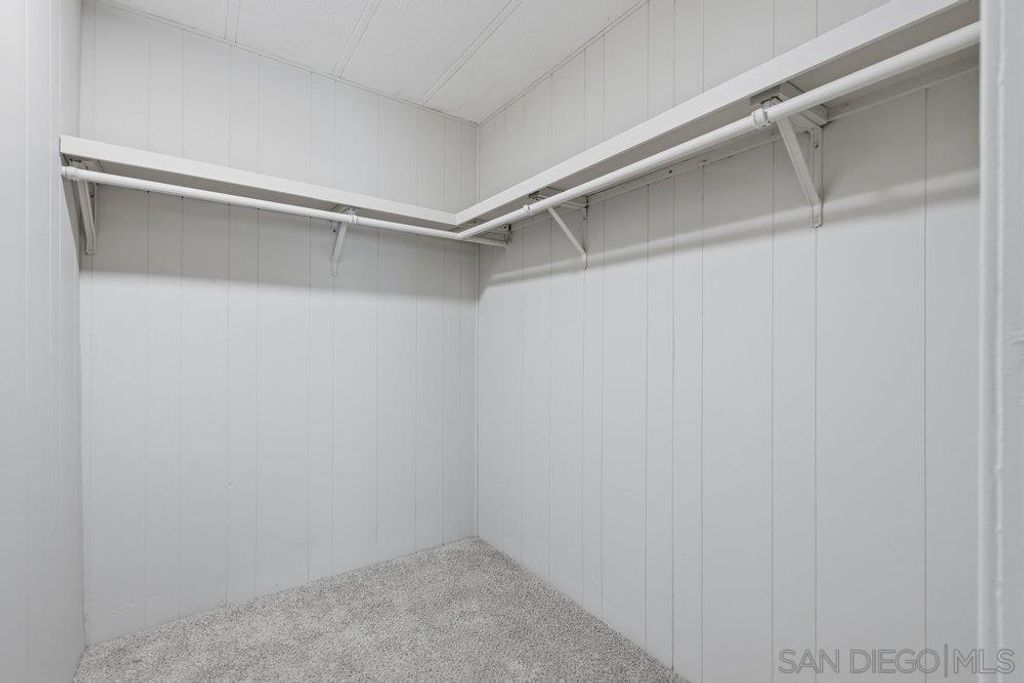 Image 23 of property listing at 13594 Highway 8 Business 53, Lakeside, CA 92040