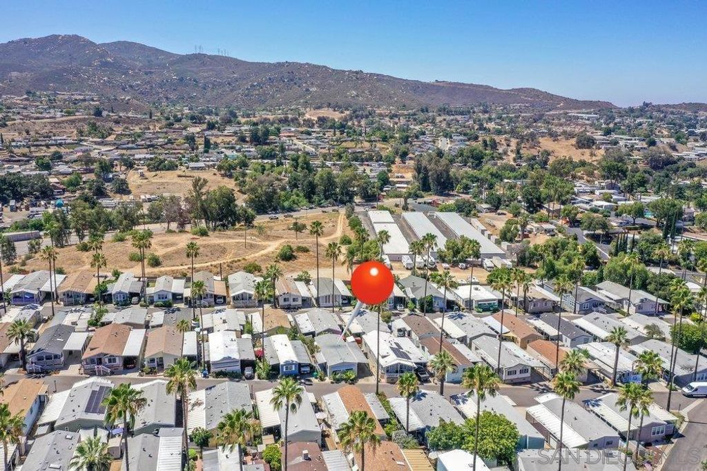 Image 4 of property listing at 13594 Highway 8 Business 53, Lakeside, CA 92040