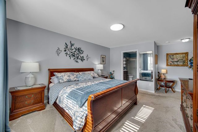 8341 Larkspur Terrace, St. John, IN 46373