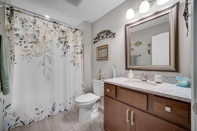 8341 Larkspur Terrace, St. John, IN 46373