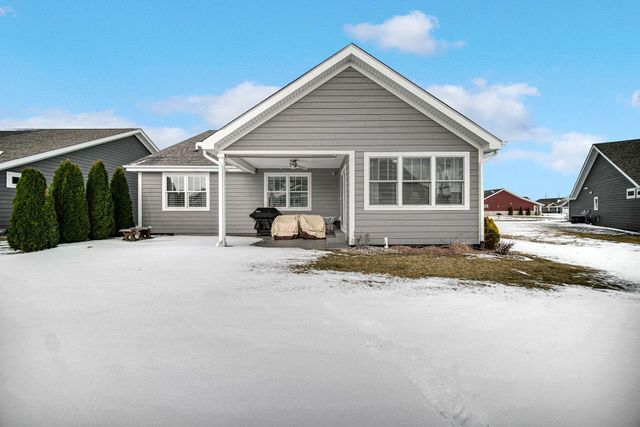 8341 Larkspur Terrace, St. John, IN 46373