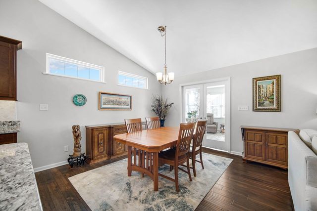 8341 Larkspur Terrace, St. John, IN 46373