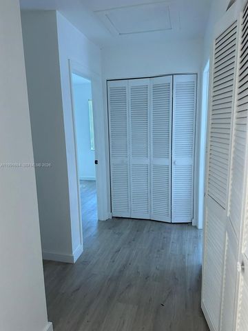 3755 Oak Ave, Miami, FL 33133