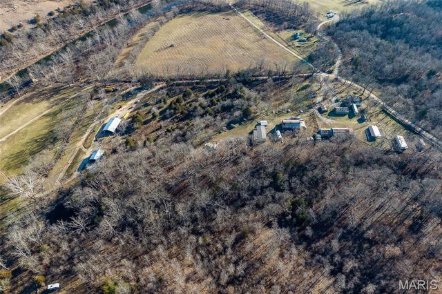 30635 MARIGOLD, Lebanon, MO 65536