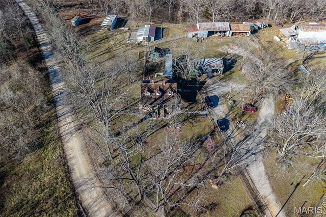 30635 MARIGOLD, Lebanon, MO 65536