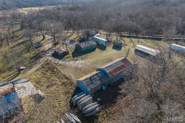 30635 MARIGOLD, Lebanon, MO 65536