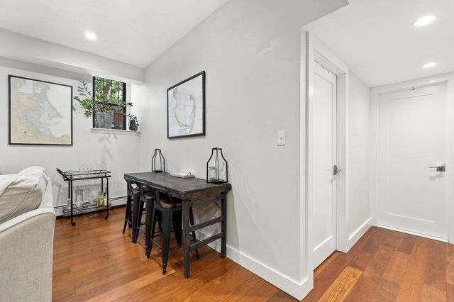 38-40 Saint Botolph Street B3, Boston, MA 02116