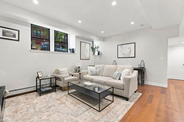38-40 Saint Botolph Street B3, Boston, MA 02116
