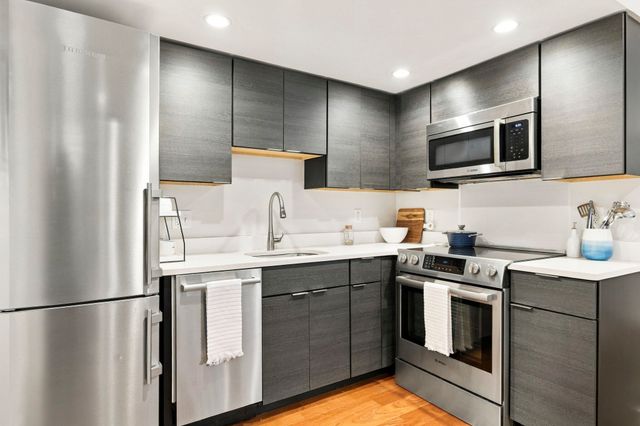 38-40 Saint Botolph Street B3, Boston, MA 02116
