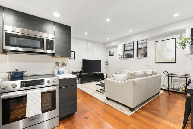 38-40 Saint Botolph Street B3, Boston, MA 02116