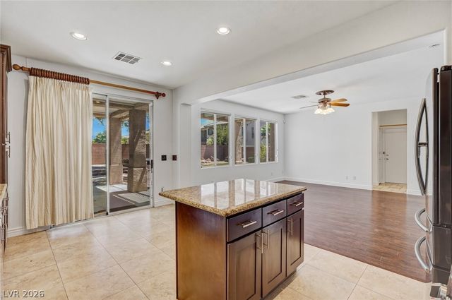 3034 Carbondale Street, Las Vegas, NV 89135