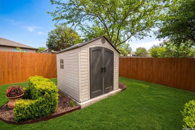 803 Cowhide Dr, San Antonio, TX 78260