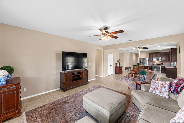 803 Cowhide Dr, San Antonio, TX 78260