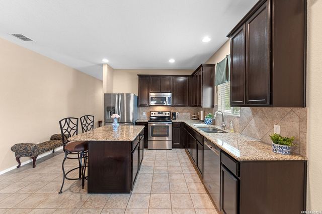 803 Cowhide Dr, San Antonio, TX 78260