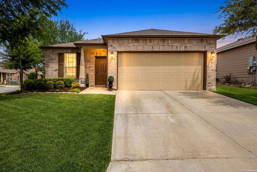 803 Cowhide Dr, San Antonio, TX 78260