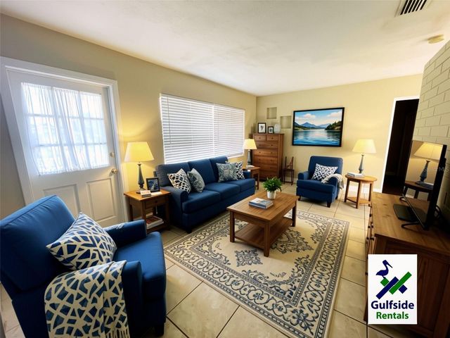 5659 13TH AVENUE N, St Petersburg, FL 33710