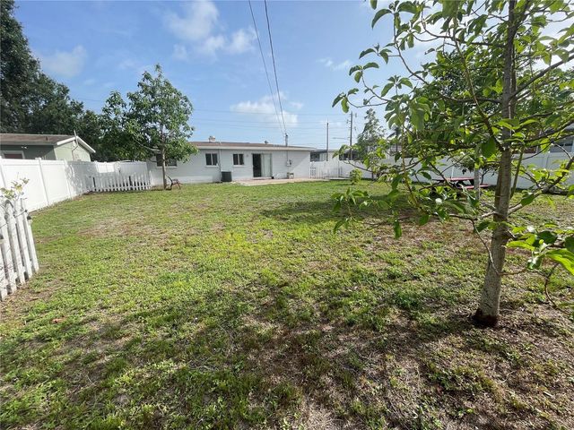 5659 13TH AVENUE N, St Petersburg, FL 33710