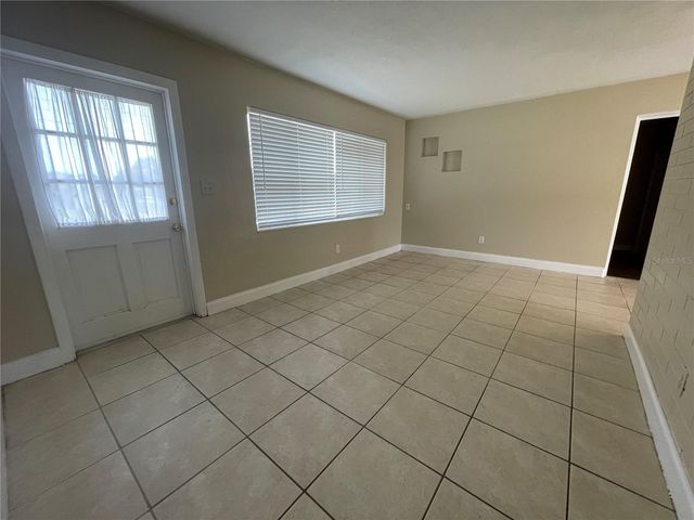 5659 13TH AVENUE N, St Petersburg, FL 33710
