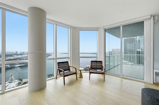244 Biscayne Blvd 4103, Miami, FL 33132