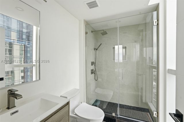 244 Biscayne Blvd 4103, Miami, FL 33132