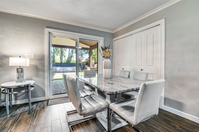 1122 Independence Trail, Grand Prairie, TX 75052