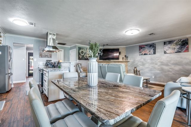 1122 Independence Trail, Grand Prairie, TX 75052