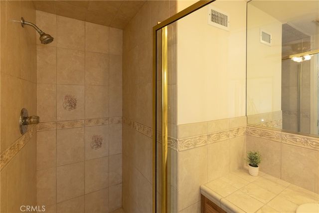1700 W El Portal, La Habra, CA 90631