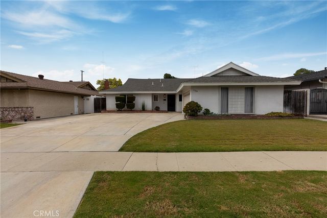 1700 W El Portal, La Habra, CA 90631