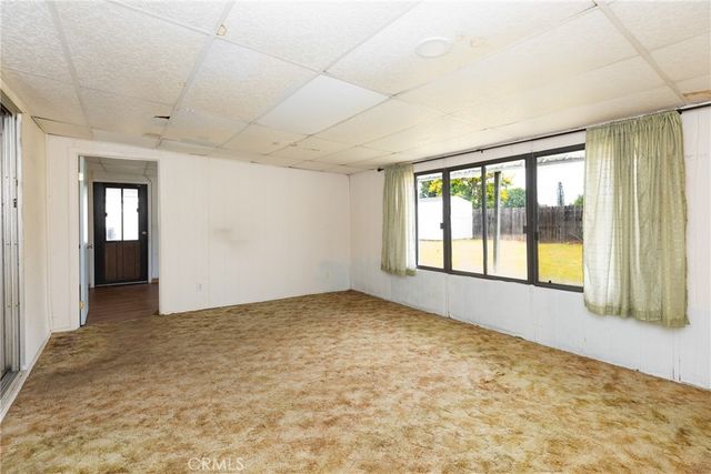 1700 W El Portal, La Habra, CA 90631