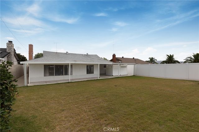1700 W El Portal, La Habra, CA 90631
