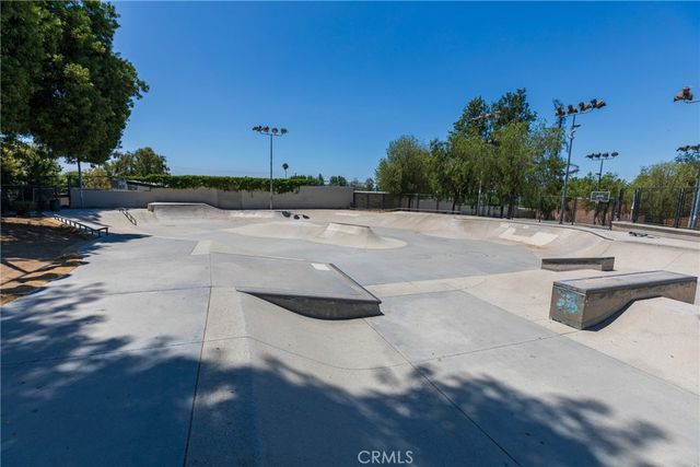 1700 W El Portal, La Habra, CA 90631