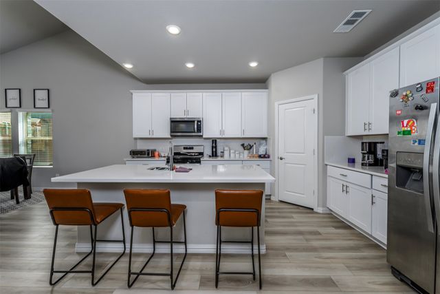 10932 Texanum Trail, Fort Worth, TX 76108