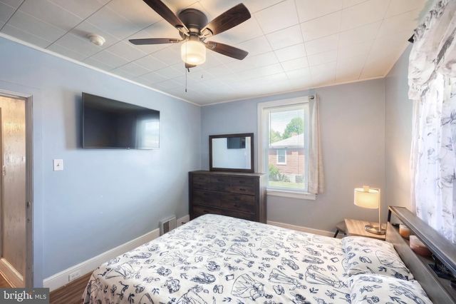 231 HARDING CT, York, PA 17403